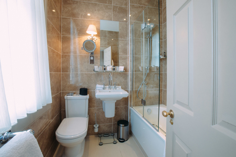 Bathroom 5, The Royal Crescent Hotel & Spa, Bath and North East Somerset