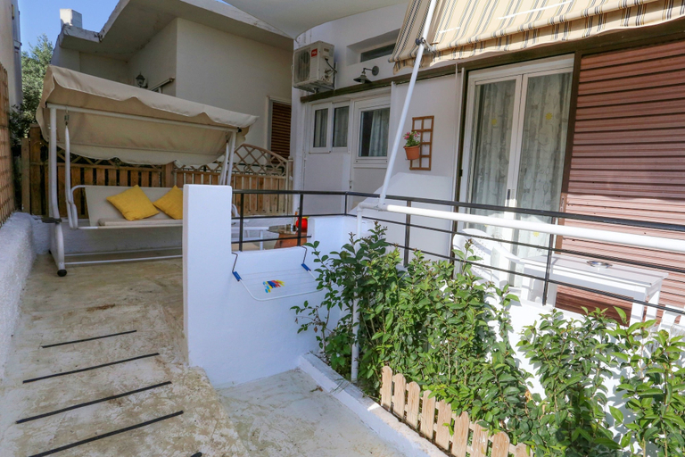 Exterior & Views 2, Koukounari Rooms, Attica