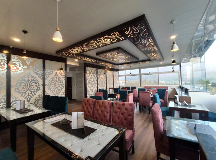 Food & Drinks 5, Hotel The Grace, Garhwal