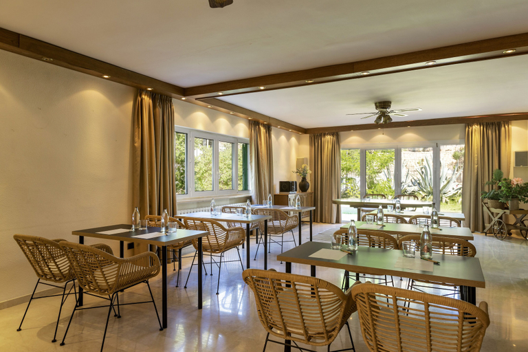Food & Drinks 5, Aparthotel Houm Plaza Son Rigo, Baleares