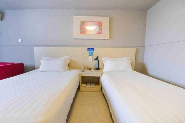 Bedroom 3, Yuhua Hotel (Guilin High-tech Wanda Normal University), Guilin
