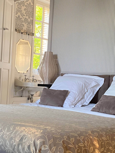 Bedroom 3, Villa du Châtelet, Oise