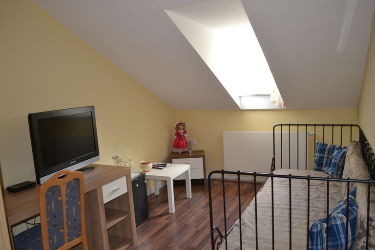 Bedroom 4, Il Gladiatore, Augsburg