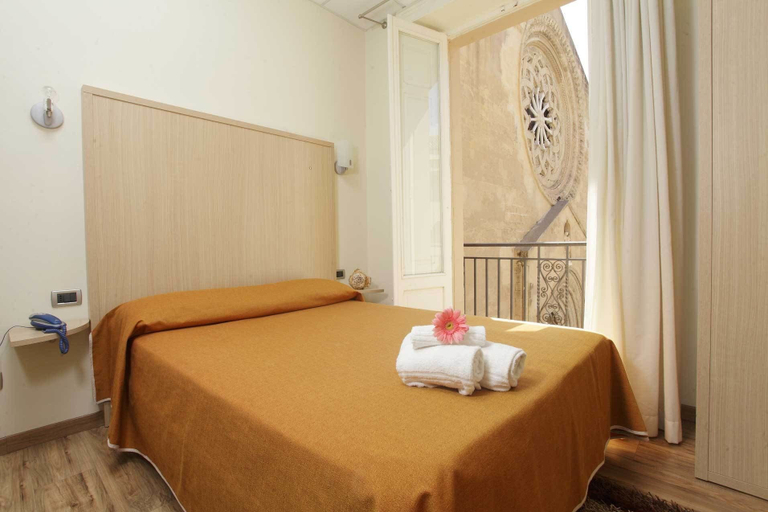 Bedroom 3, Albergo Maccotta, Trapani