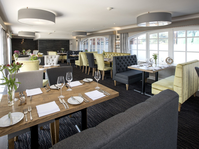 Food & Drinks 5, Old Hall Hotel, Norfolk