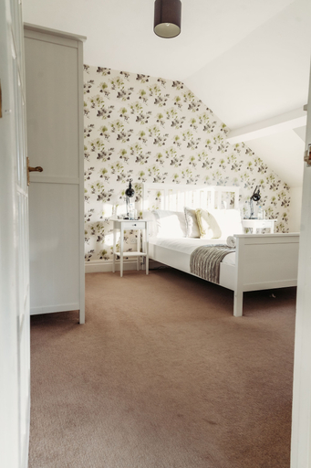 Bedroom 3, Three Wells, Powys