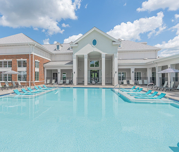 Sport & Beauty 1, Silver Collection Hotel, Fredericksburg