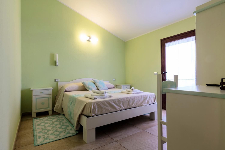 Bedroom 3, B&B Sardinia For You, Oristano
