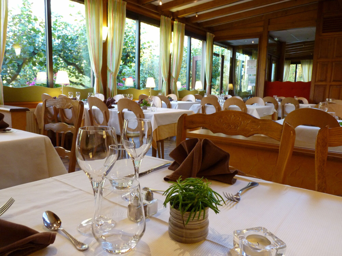 Food & Drinks 5, Logis Hôtel Restaurant Spa Notre Dame de Bonne Fontaine, Moselle