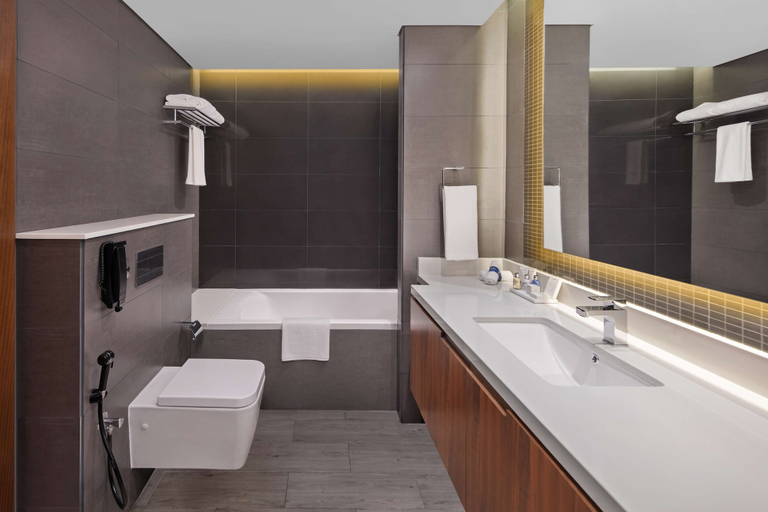 Bathroom 5, Radisson Blu Hotel, Dubai Canal View, Dubai