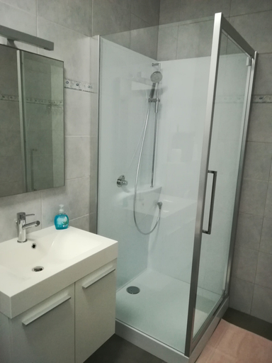 Bathroom 4, Vakantiewoning De Reünie, West-Vlaanderen