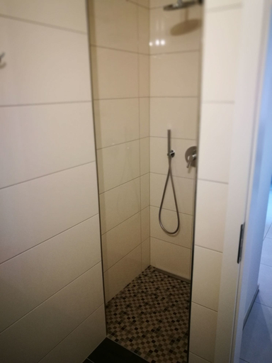 Bathroom 3, SHS Suite Home Sweet Strassen II, Luxembourg