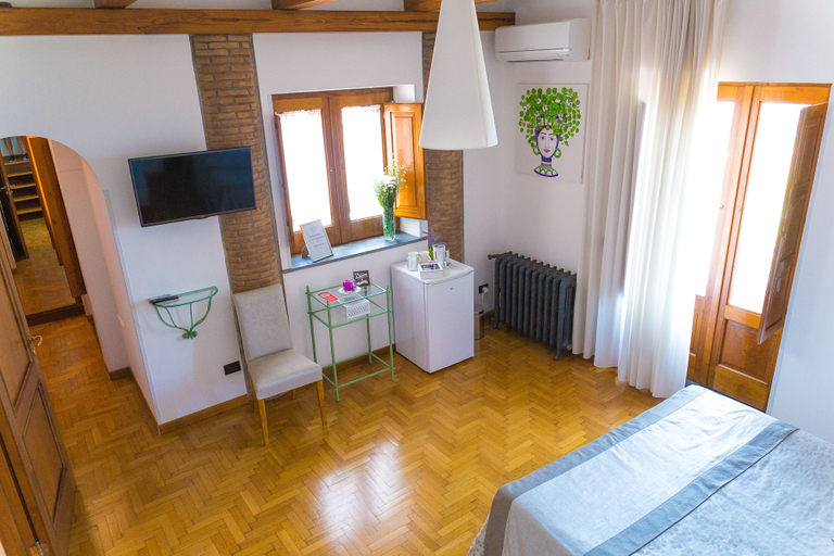 Bedroom 5, Villa Carolina Country House, Napoli