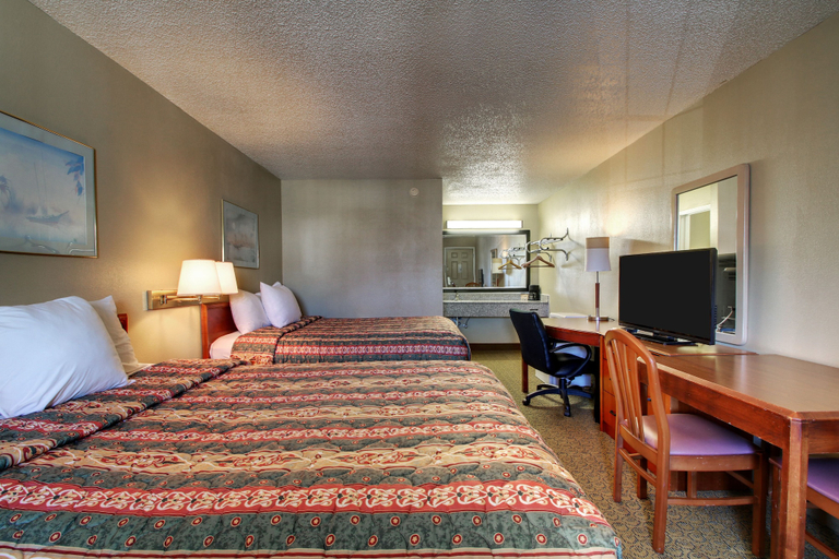 Bedroom 2, Key West Inn Wetumpka, Elmore