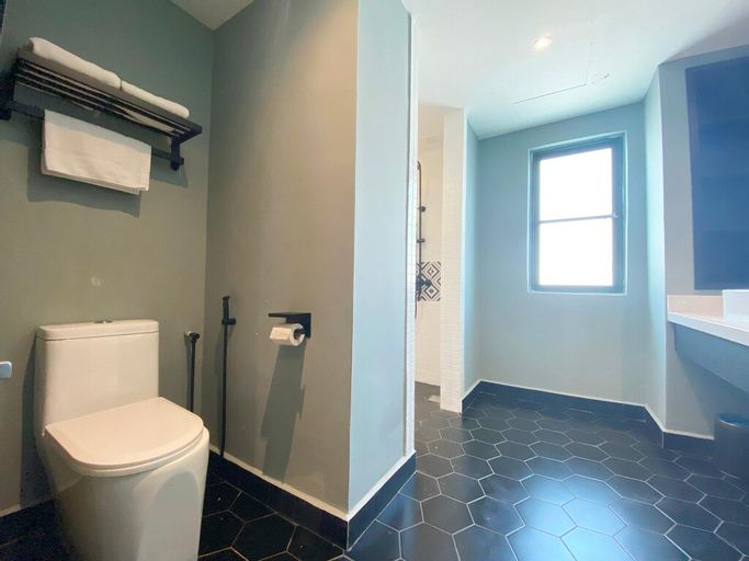 Bathroom 3