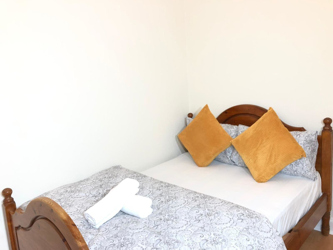 Bedroom 2, The Dalgety Apartments, Edinburgh