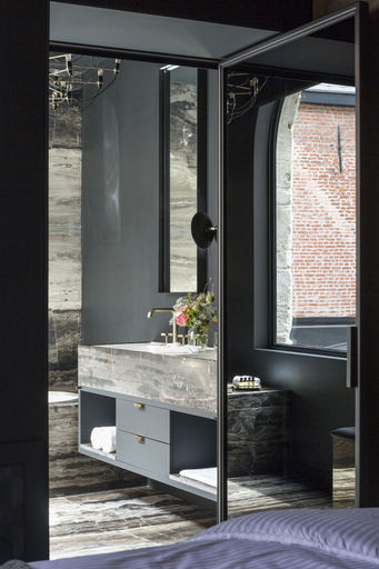 Bedroom 4, de Gulde Schoen, Antwerpen