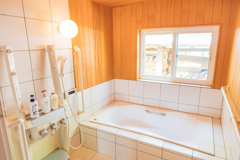 Bathroom, Izu House Luxury Log with Cozy Fireplace, Itō
