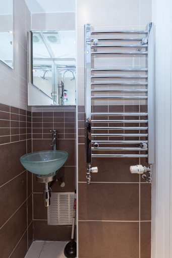 Bathroom 3, London Villa - 43 Clanricarde Gardens, London