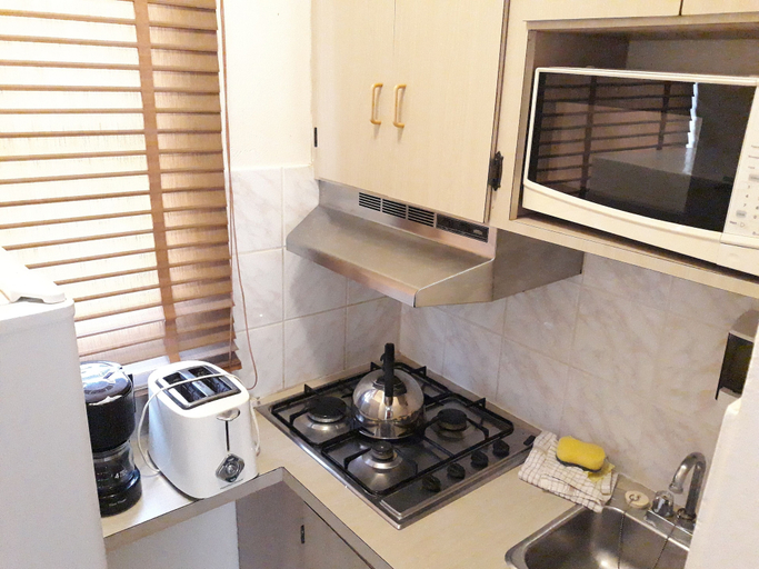 Others 5, Sasaki Apartments