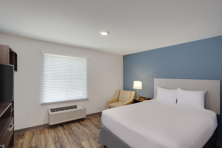 Bedroom 3, WoodSpring Suites San Antonio Stone Oak, Bexar