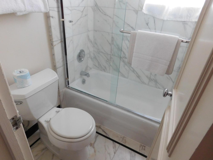 Bathroom 5, Pine Inn, Monterey