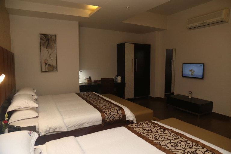Bedroom 4, D'more Dhaka Hotel & Resort, Dhaka