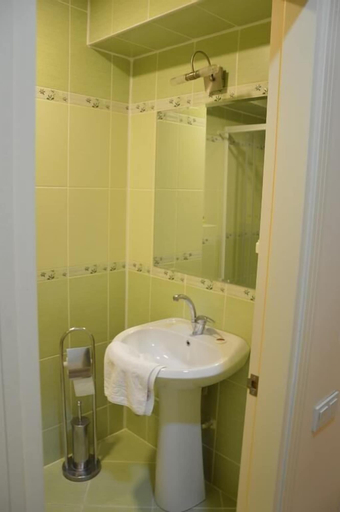Bedroom 5, Remay Hotel, Merkez