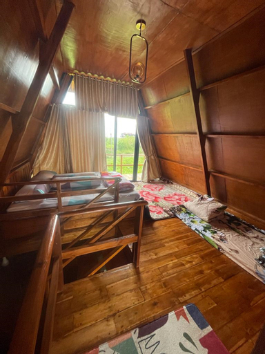 Bedroom 2, Villa Azha Siosar, Karo