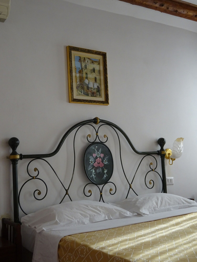Bedroom 4, Hotel Minerva E Nettuno, Venezia