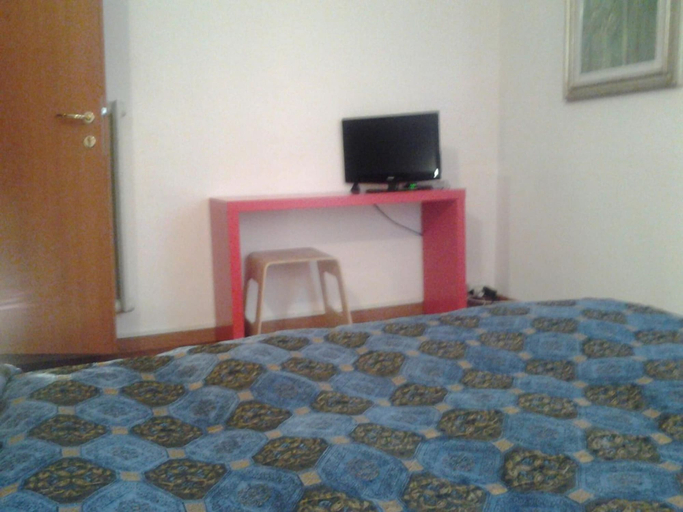 Bedroom 4, Hotel Perla, Bologna