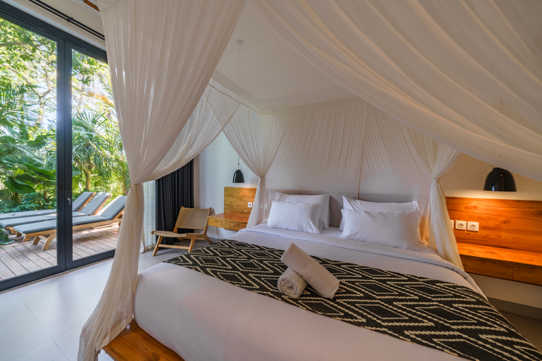 Bedroom 5, Villa Satiya: Unique and stylish 4-bdr pool villa in Pererenan, Badung
