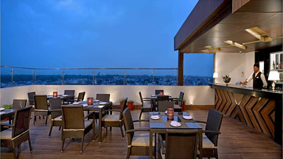 Food & Drinks 5, Golden Sarovar Portico Amritsar, Amritsar