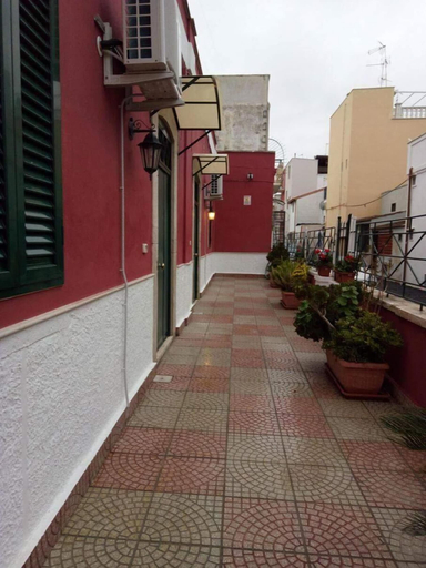 Exterior & Views 2, Dimora Benedetta, Bari