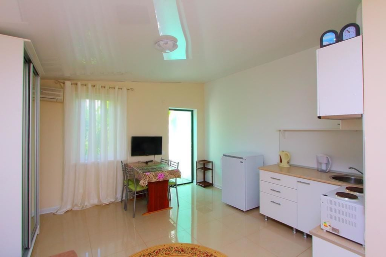 Others 4, Na Krasnozelenykh 38 Guest House, Anapskiy rayon