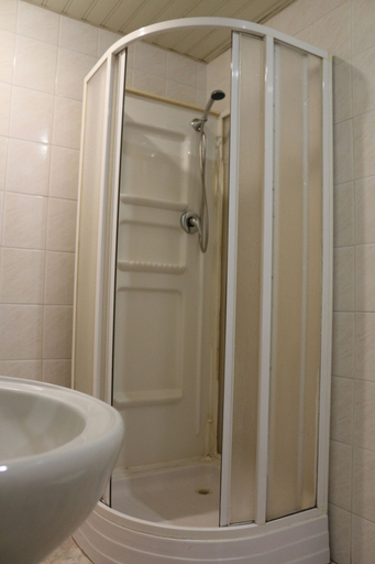 Bathroom 4, Hotel Svyazist, Sankt-Peterburg gorsovet