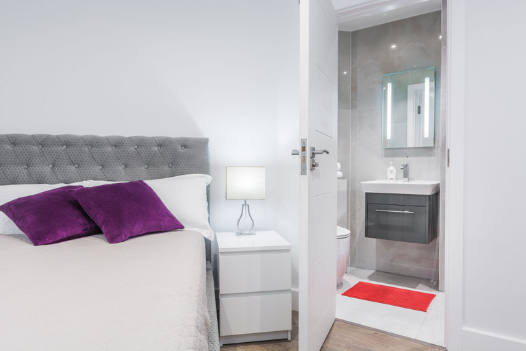 Bedroom 3, Goldbeaters House, London