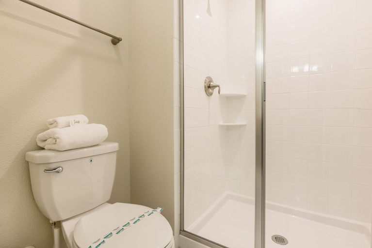 Bathroom 4, Classic 4 Bed 3 Ba Champions Gate, Osceola