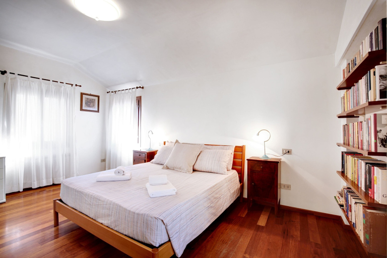 Bedroom 2, San Marco Roof Terrace Apartment, Venezia