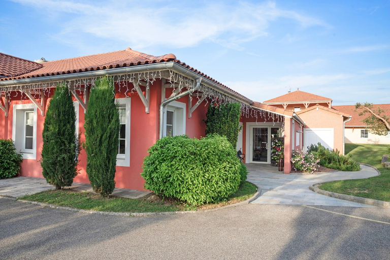 Exterior & Views 2, The Originals Boutique, Hôtel Le Pillebois, Ain