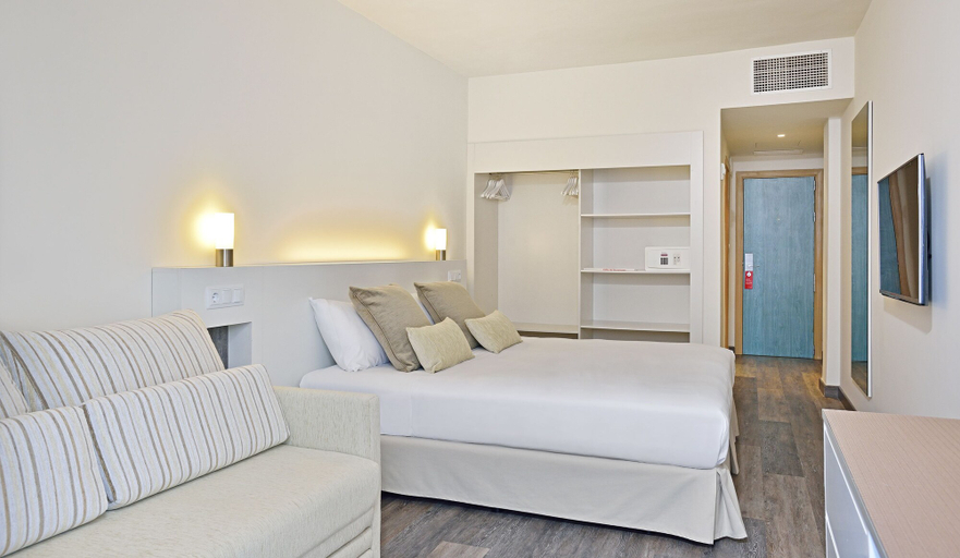 Bedroom 3, Sol Palmanova Mallorca, Baleares