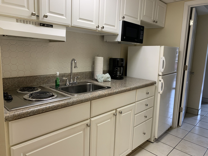 Others 5, Oak Square Rentals, Sevier