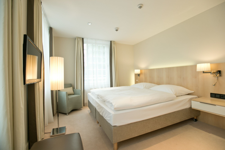 Bedroom 3, Seminar- und Tagungshotel Große Ledder, Rheinisch-Bergischer Kreis
