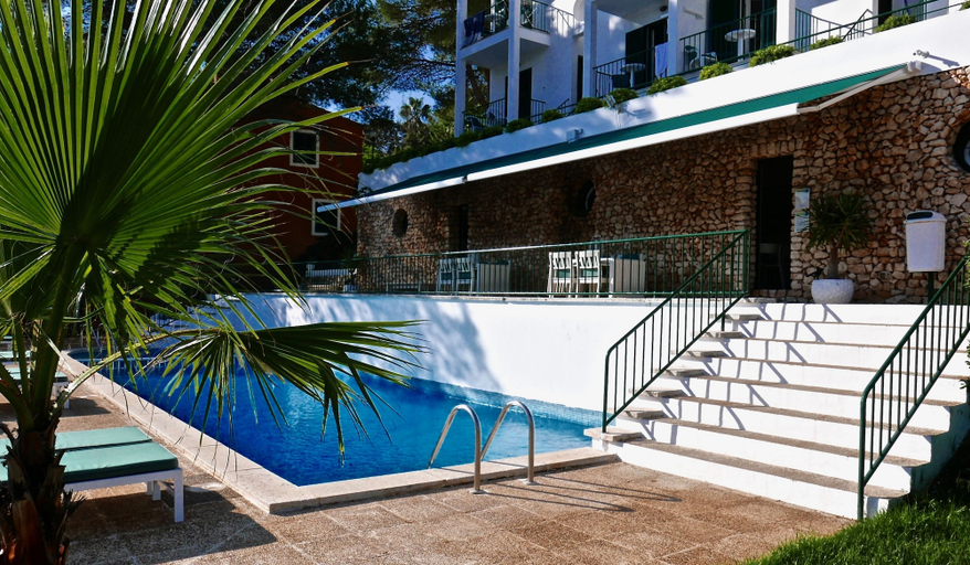 Sport & Beauty 5, The Desmais, Baleares