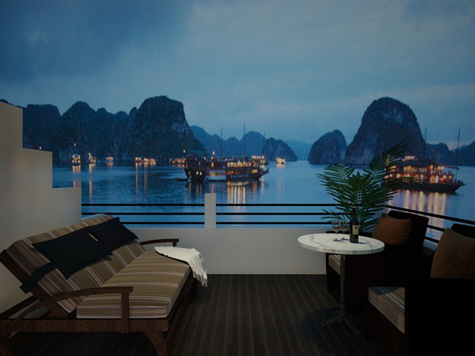 Sport & Beauty 4, Halong Athena Cruise, Hạ Long