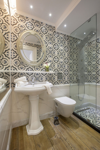 Bathroom, Kouneni Apartments, South Aegean