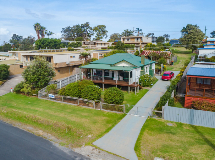 Exterior & Views 2, Bruces Waterside Units, E. Gippsland - Orbost