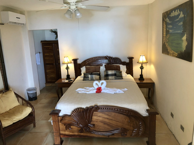 Bedroom 3, Mango Moon Villa, Aguirre