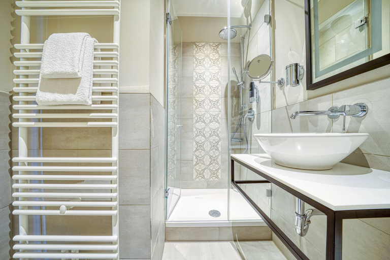 Bathroom 4, Villa Boutique 115 by INA, Hamburg