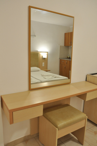 Bedroom 4, Angelos Studios, South Aegean